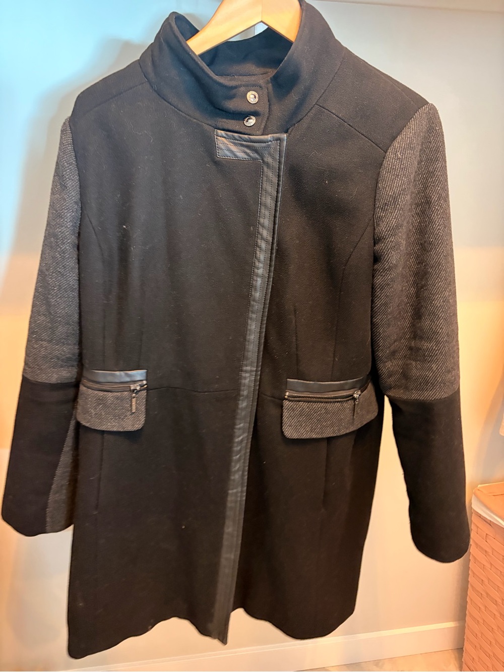 Kensie Black Mixed-Material Pea Coat with Gray Sleeve Panels